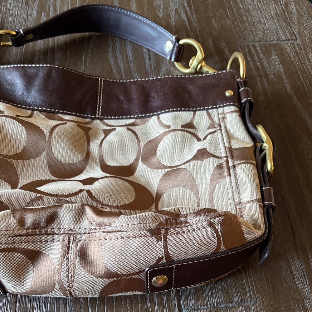 Coach Zoe Lg Signature Shoulder & Tote Bag in Beige Canvas with Brown Leather - Picture 8 of 16